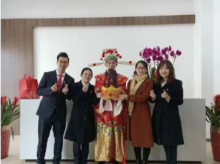 優(yōu)服務(wù)，促發(fā)展，廣州輕工集團(tuán)新仕誠公司深入各園區(qū)企業(yè)開展新春走訪活動(dòng)