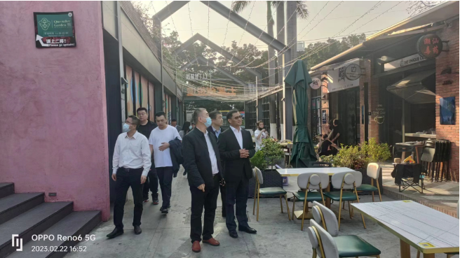 中國(guó)紡織品進(jìn)出口商會(huì)蒞臨T.I.T智慧園參觀(guān)調(diào)研